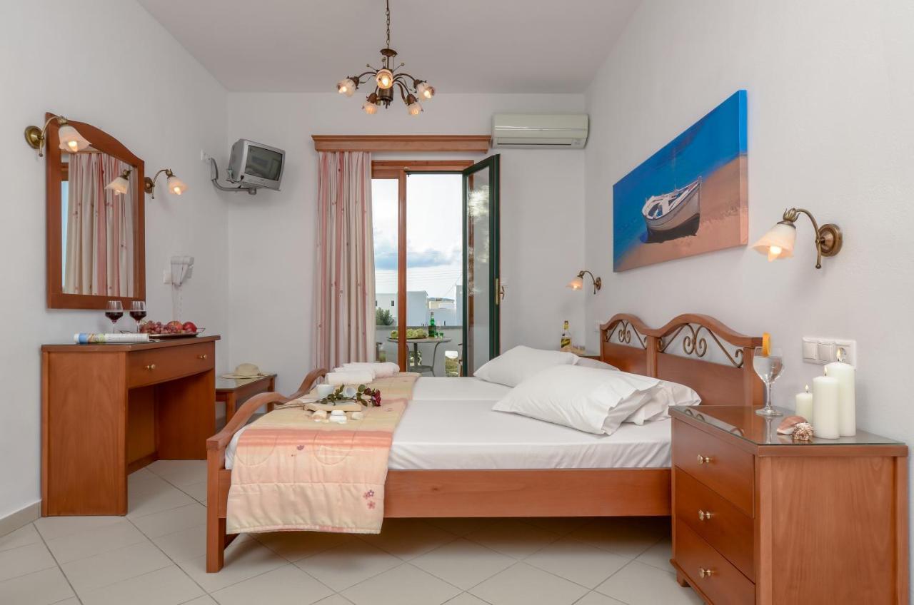 Dolphin Studios Agia Anna  Bagian luar foto