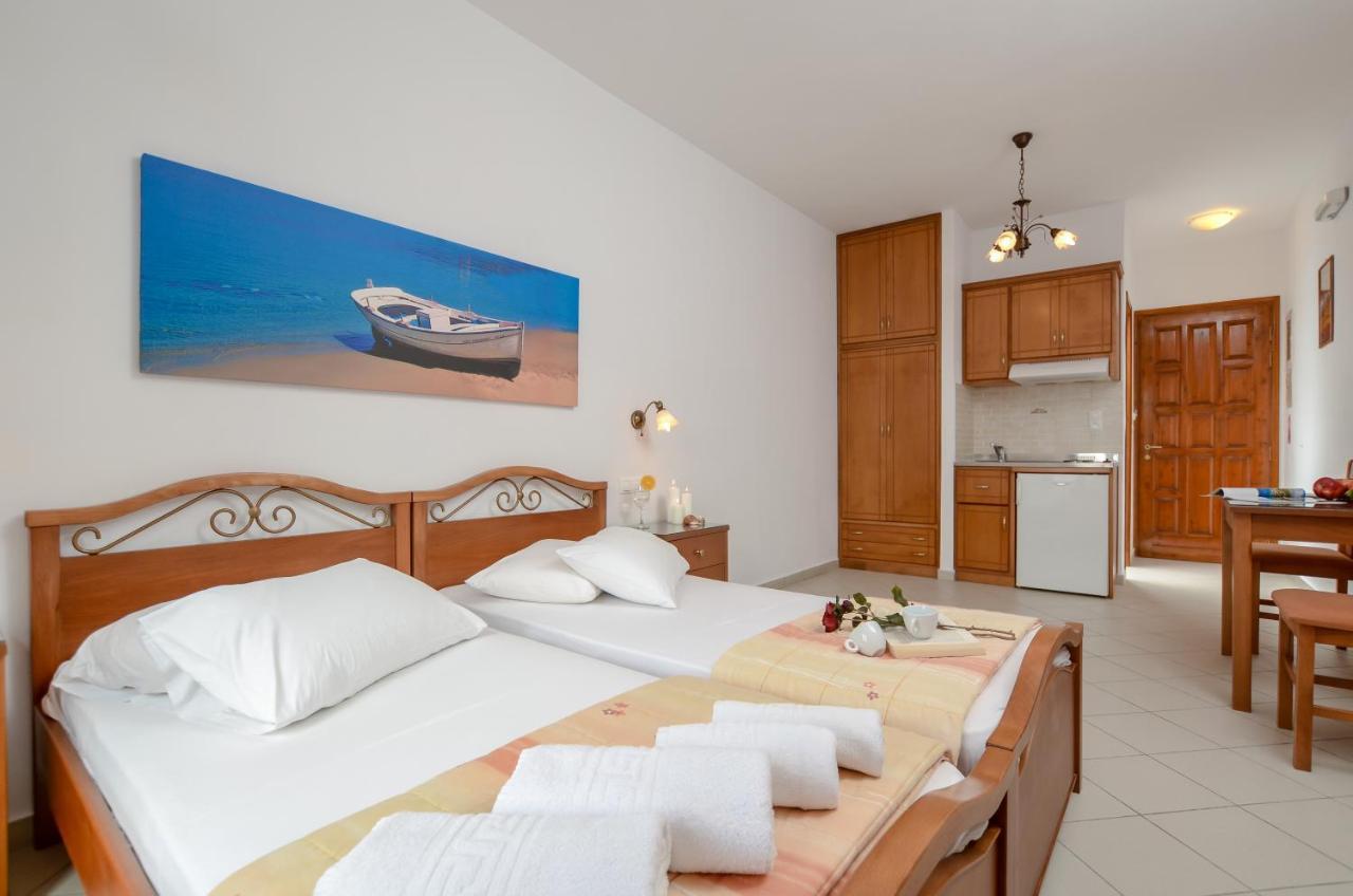 Dolphin Studios Agia Anna  Bagian luar foto