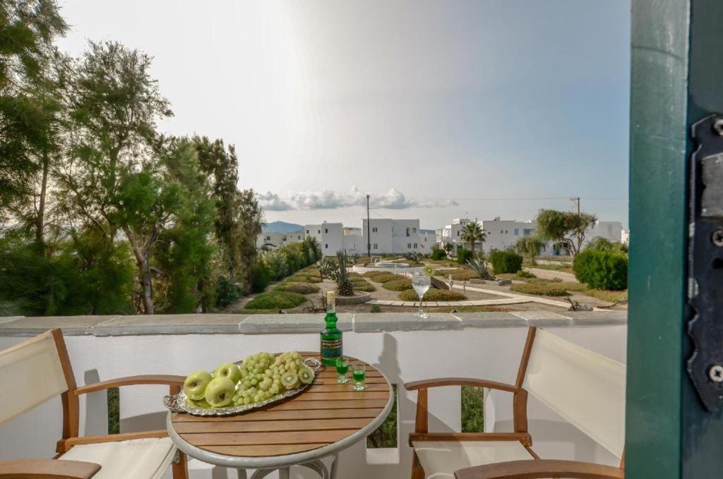 Dolphin Studios Agia Anna  Bagian luar foto